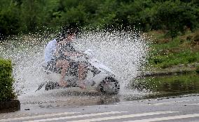Rainstorm Red Alert in Liuzhou
