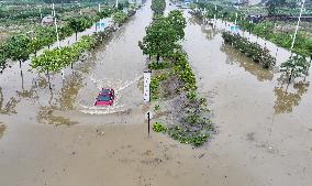 Rainstorm Red Alert in Liuzhou