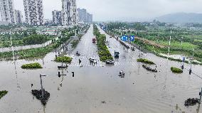 Rainstorm Red Alert in Liuzhou