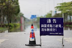 Rainstorm Red Alert in Liuzhou