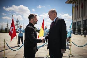President Erdogan Meets President Zelenskyy - Turkey