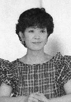 Actor and novelist Midori Utsumi