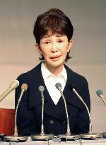 Actor and novelist Midori Utsumi