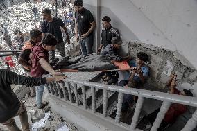 Israel Targets Al-Touba Mosque - Gaza
