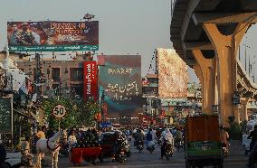 Billboard Honors Pakistan Army - Pakistan