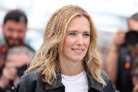 Cannes Dossier 137 Photocall JD