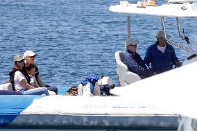 King Juan Carlos Reappears After Missing Meeting - Sanxenxo