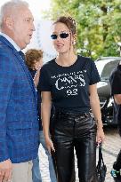 Cannes Adèle Exarchopoulos is going to Hotel Martinez MP