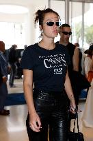 Cannes Adèle Exarchopoulos is going to Hotel Martinez MP