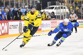 ICE HOCKEY WC SWEDEN-SLOVENIA