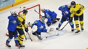 ICE HOCKEY WC SWEDEN-SLOVENIA