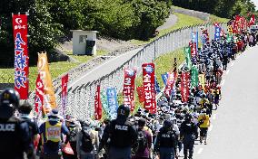 Okinawa peace march