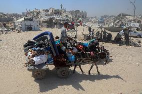 Displaced Palestinians in Gaza City - Palestine