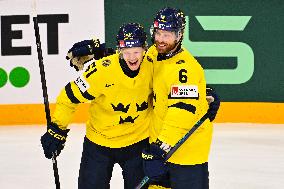 ICE HOCKEY WC FRANCE-SWEDEN
