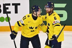 ICE HOCKEY WC FRANCE-SWEDEN