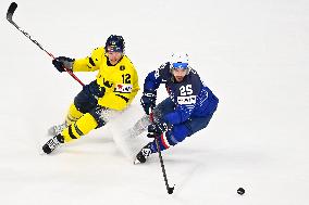 ICE HOCKEY WC FRANCE-SWEDEN