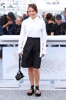 Cannes L'inconnu De La Grande Arche Photocall JD