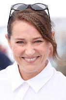 Cannes L'inconnu De La Grande Arche Photocall JD