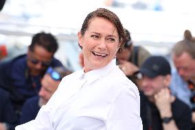 Cannes L'inconnu De La Grande Arche Photocall JD