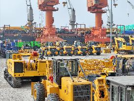 China 2025 Q1 Construction Machinery Import And Export  Growth
