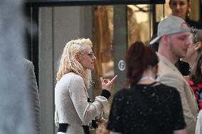 Cannes - Kristen Stewart Was Spotted At The Armani Caffe