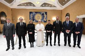 Pope Leo XIV Meets Ukrainian President Volodymyr Zelenskyy - Vatican