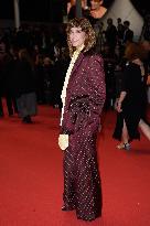 Cannes La Femme la plus riche du monde Red Carpet NG