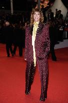 Cannes La Femme la plus riche du monde Red Carpet NG