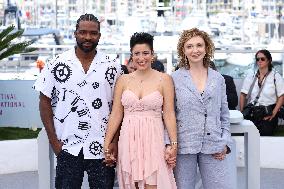 Cannes -  Mama Photocall