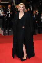 Cannes La Femme La Plus Riche Du Monde Premiere AM