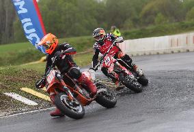 Kulbilohu supermoto