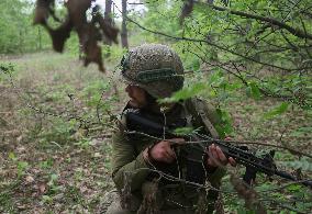 Tactical drills of Khartiia Brigade in Kharkiv region