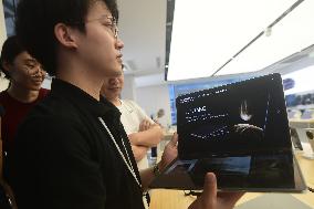 World First Huawei HarmonyOS Foldable Computer MateBook