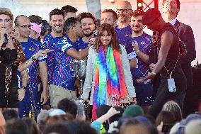 Bal de l'Amour - Paris Celebrates Love and Against Homophobia