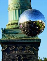 Bal de l'Amour - Paris Celebrates Love and Against Homophobia