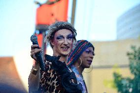 Bal de l'Amour - Paris Celebrates Love and Against Homophobia