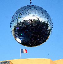 Bal de l'Amour - Paris Celebrates Love and Against Homophobia