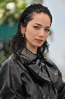 Cannes Photocall Exit 8