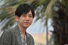 Cannes Photocall Exit 8