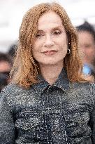 Cannes - La Femme La Plus Riche Du Monde Photocall DN