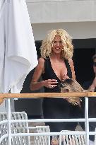 Cannes - Victoria Silvstedt During Photo Session At Eden Roc
