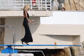 Cannes - Victoria Silvstedt During Photo Session At Eden Roc