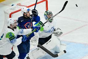 ICE HOCKEY WC FRANCE-SLOVENIA