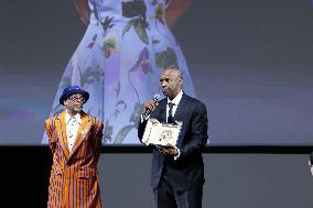 Cannes - Denzel Washington Receives A Surprise Palme d'Or d'Honneur