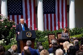 Donald Trump signs Take It Down Act - Washington