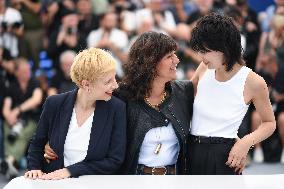Cannes Dites-Lui Que Je L aime Photocall AM
