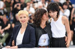 Cannes Dites-Lui Que Je L aime Photocall AM