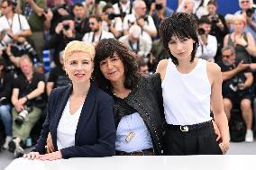Cannes Dites-Lui Que Je L aime Photocall AM