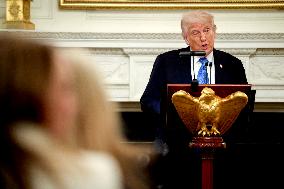 Trump Hosts Families of Fallen Officers, Announces Russia-Ukraine Peace Talks