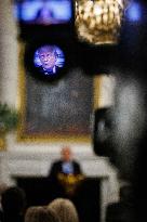 Trump Hosts Families of Fallen Officers, Announces Russia-Ukraine Peace Talks